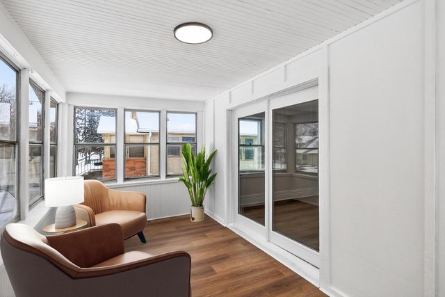 342 Curtice Street W, Saint Paul, MN 55107