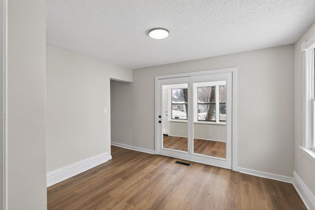 342 Curtice Street W, Saint Paul, MN 55107