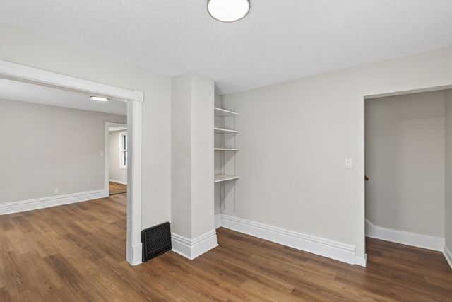 342 Curtice Street W, Saint Paul, MN 55107