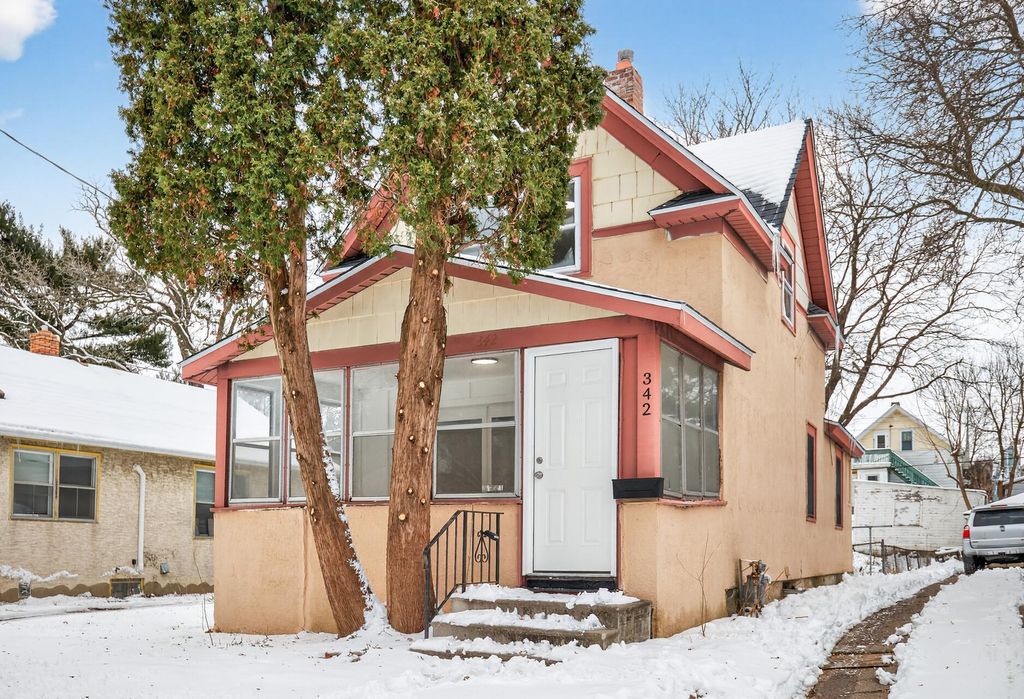 342 Curtice Street W, Saint Paul, MN 55107