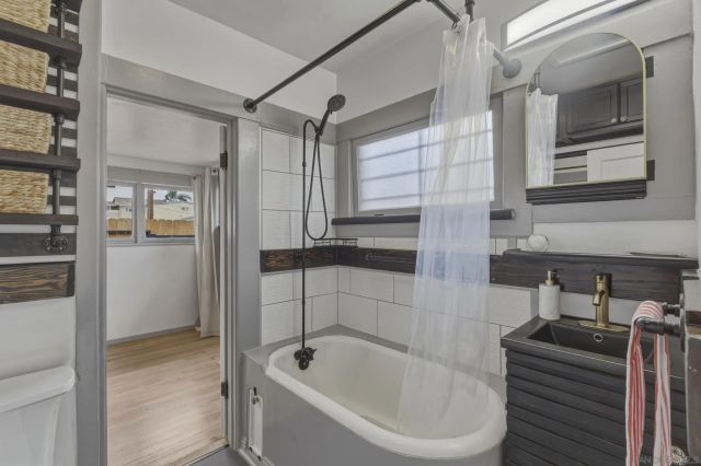 2520 Madison Ave, San Diego, CA 92116