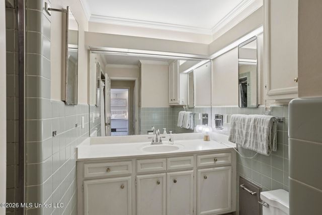 2246 Greenbriar Drive, Jackson, MS 39211