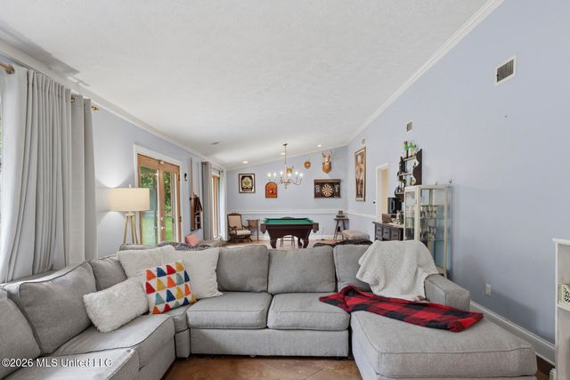 2246 Greenbriar Drive, Jackson, MS 39211