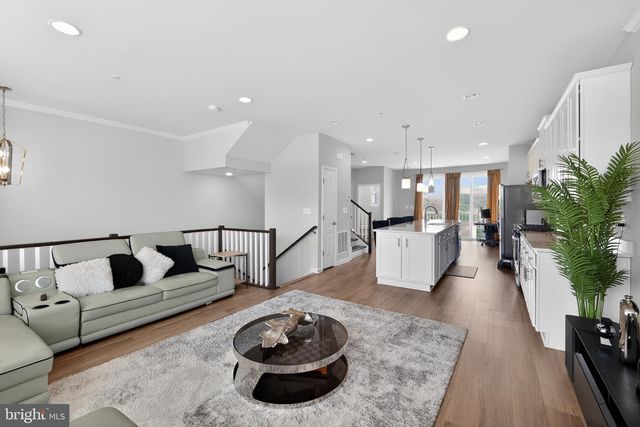 1030 FLESTER LN, Laurel, MD 20707