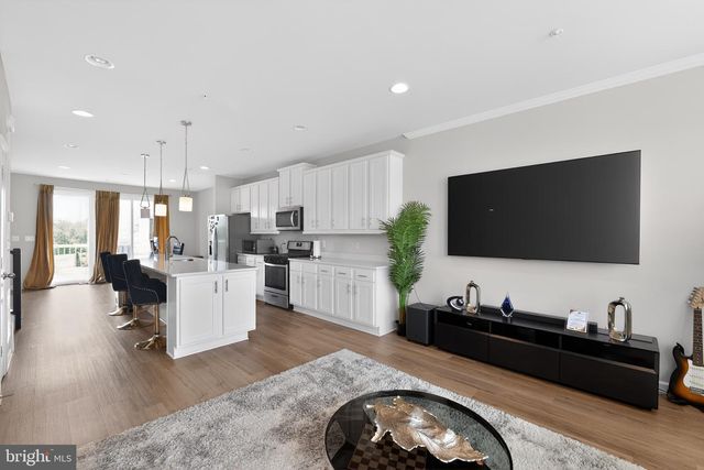 1030 FLESTER LN, Laurel, MD 20707