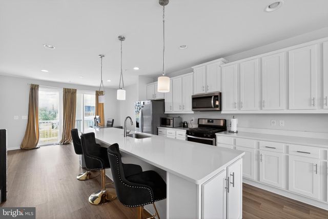 1030 FLESTER LN, Laurel, MD 20707