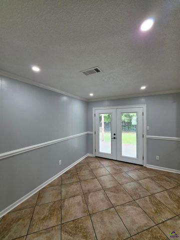 117 Victor Street, Warner Robins, GA 31088