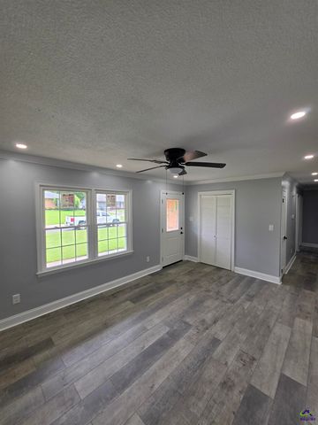 117 Victor Street, Warner Robins, GA 31088