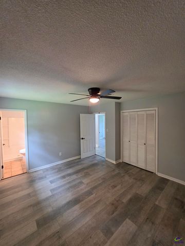 117 Victor Street, Warner Robins, GA 31088