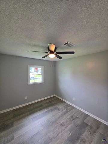 117 Victor Street, Warner Robins, GA 31088