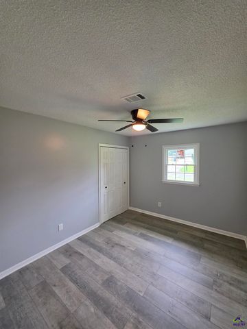 117 Victor Street, Warner Robins, GA 31088