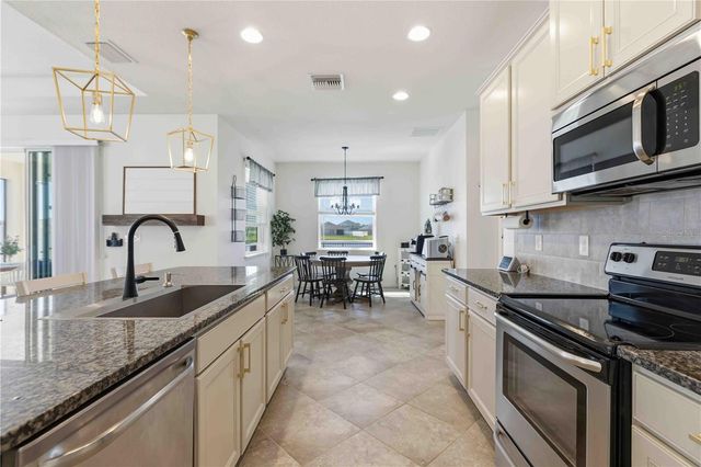 448 TIERRA VERDE WAY, Bradenton, FL 34212