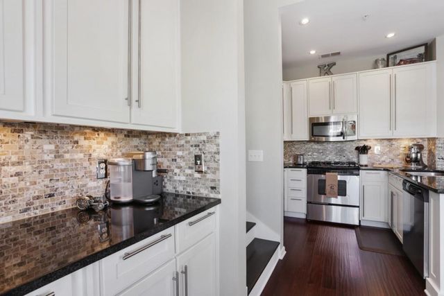 4246 River Green Drive NW 208, Atlanta, GA 30327