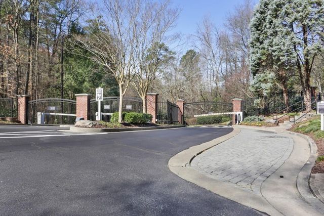 4246 River Green Drive NW 208, Atlanta, GA 30327