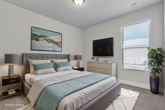 9105 Cambrils Drive NW, Albuquerque, NM 87114
