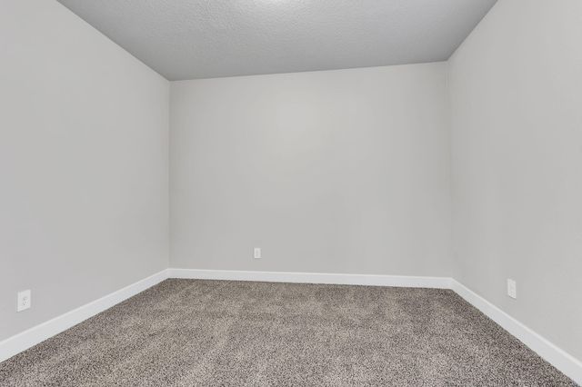 9105 Cambrils Drive NW, Albuquerque, NM 87114