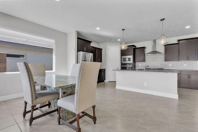 9105 Cambrils Drive NW, Albuquerque, NM 87114