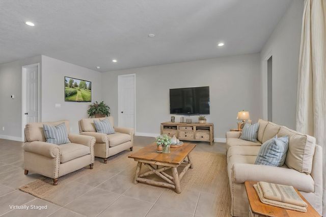 9105 Cambrils Drive NW, Albuquerque, NM 87114