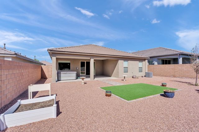 9105 Cambrils Drive NW, Albuquerque, NM 87114