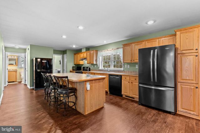 104 N GRANT ST, Williamstown, PA 17098