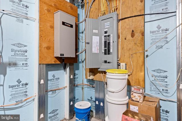 104 N GRANT ST, Williamstown, PA 17098