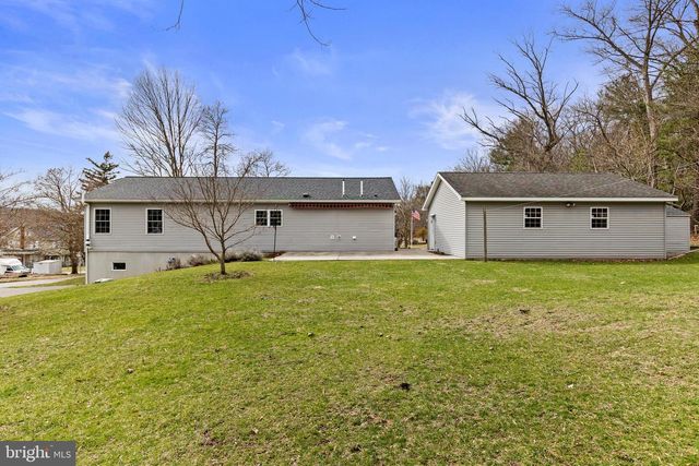 104 N GRANT ST, Williamstown, PA 17098