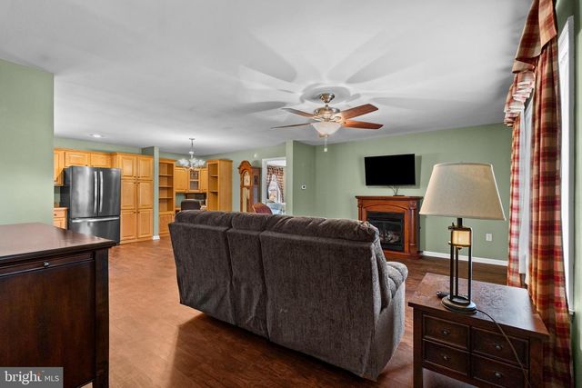 104 N GRANT ST, Williamstown, PA 17098