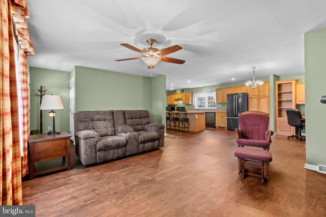 104 N GRANT ST, Williamstown, PA 17098