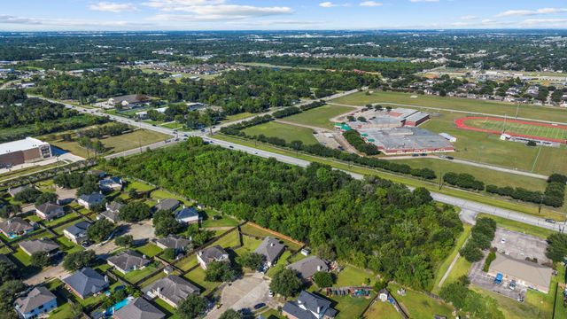 3154 Manvel Road, Pearland, TX 77584