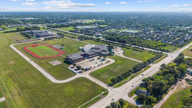 3154 Manvel Road, Pearland, TX 77584