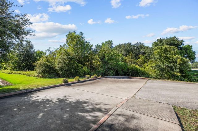 3154 Manvel Road, Pearland, TX 77584