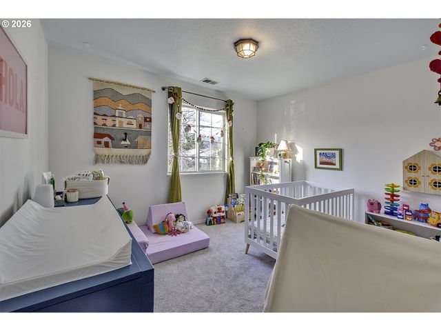 6223 N YALE St, Portland, OR 97203