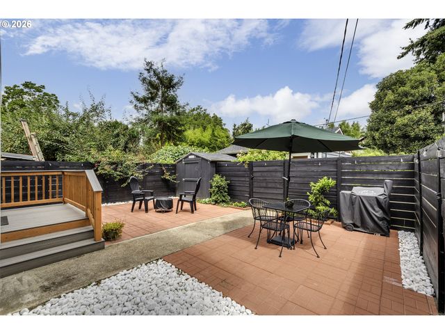 6223 N YALE St, Portland, OR 97203