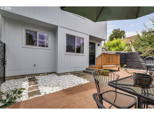 6223 N YALE St, Portland, OR 97203