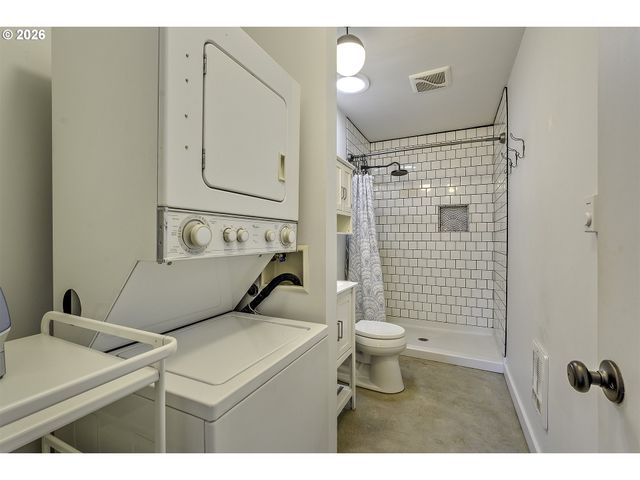 6223 N YALE St, Portland, OR 97203