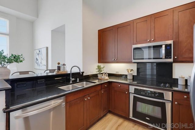 3957 30th 503, San Diego, CA 92104