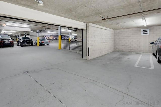 3957 30th 503, San Diego, CA 92104