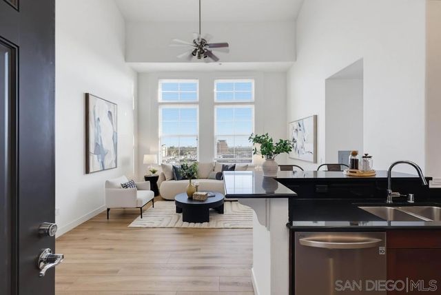 3957 30th 503, San Diego, CA 92104