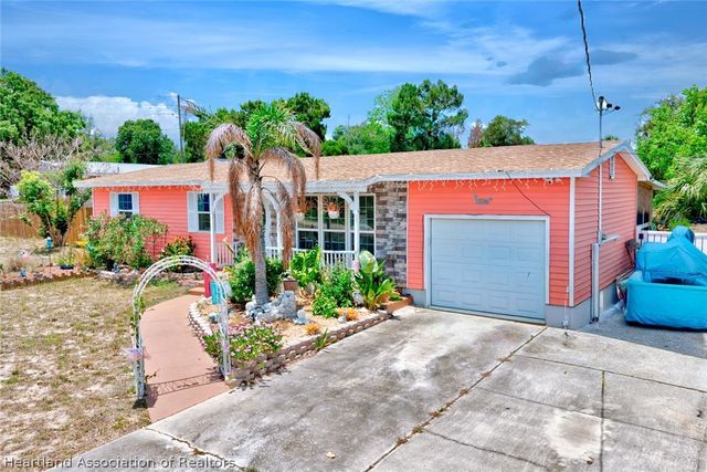 334 Tulane Circle, Avon Park, FL 33825