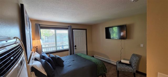 120 32nd Street NE, Cedar Rapids, IA 52402