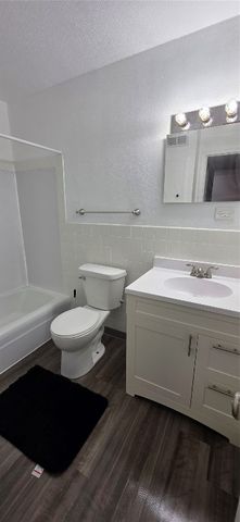 120 32nd Street NE, Cedar Rapids, IA 52402