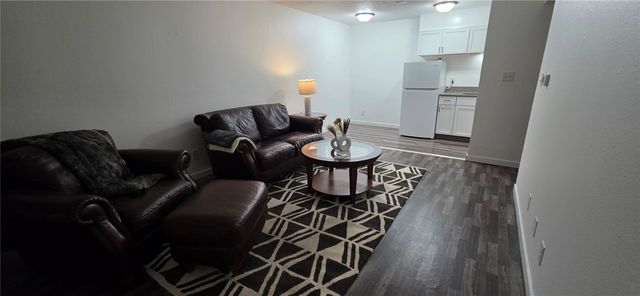 120 32nd Street NE, Cedar Rapids, IA 52402