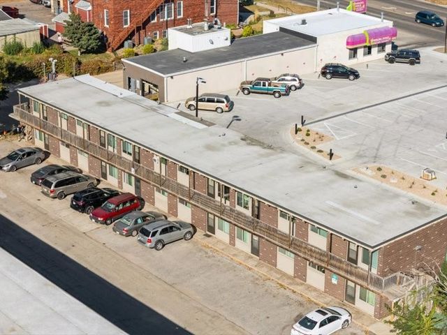 120 32nd Street NE, Cedar Rapids, IA 52402