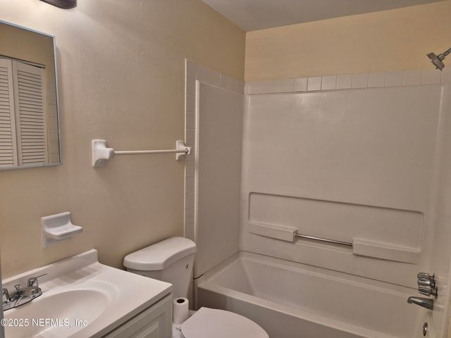 8039 WILSON Boulevard, Jacksonville, FL 32210