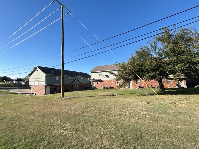 811 W Walnut Street A103, Celina, TX 75009