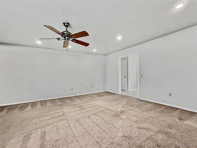 445 E Keetoowah Street, Tahlequah, OK 74464