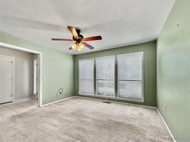 445 E Keetoowah Street, Tahlequah, OK 74464