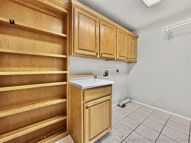 445 E Keetoowah Street, Tahlequah, OK 74464