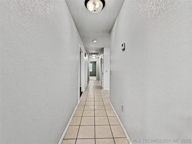 445 E Keetoowah Street, Tahlequah, OK 74464