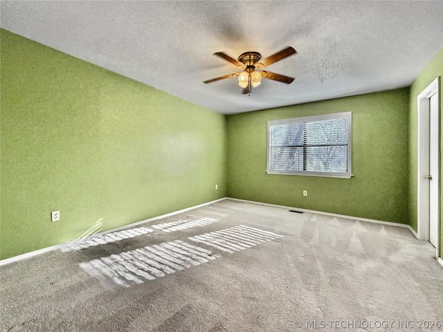 445 E Keetoowah Street, Tahlequah, OK 74464